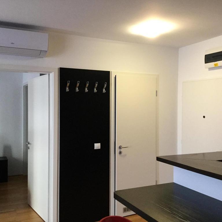 Lia'S Apartment In Gozsdu And Free Parking บูดาเปสต์ ภายนอก รูปภาพ